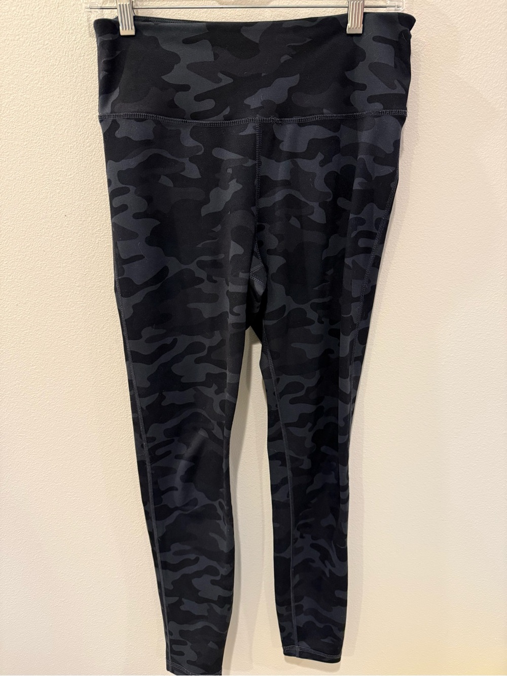 Danskin Black Camouflage High-Waist Women’s Leggings